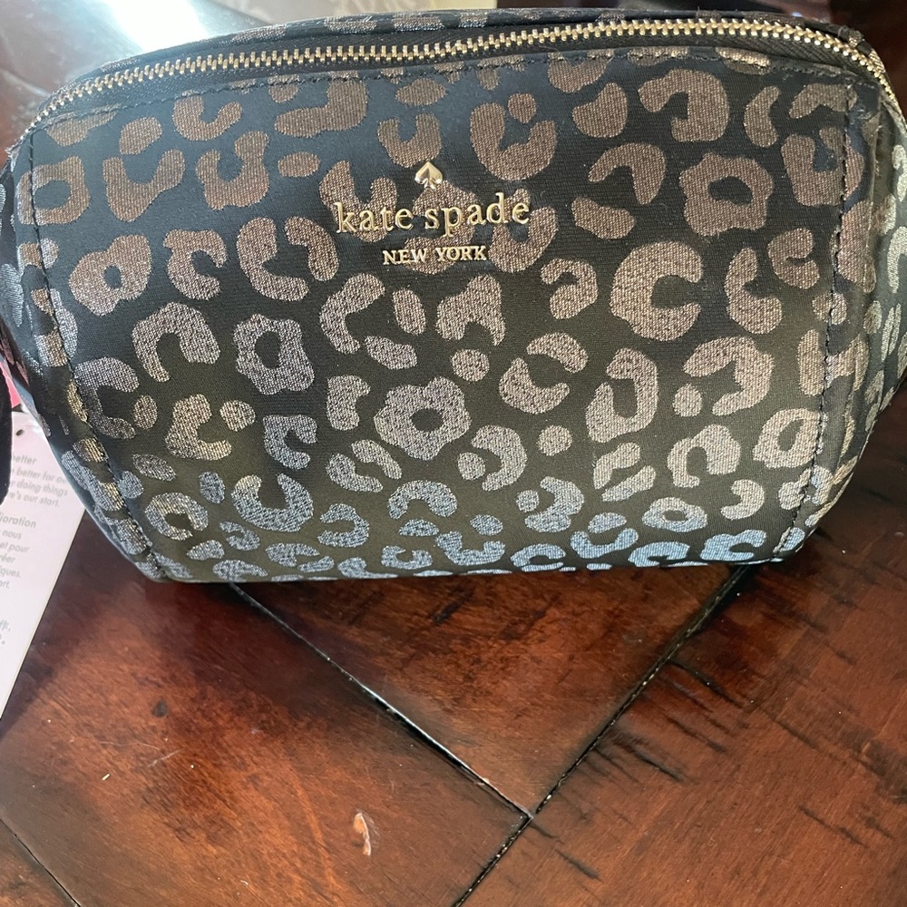 NWT Kate Spade leopard makeup case